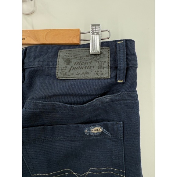 Diesel Mens Dark Blue Braddom Regular Slim Carrot Jeans Size 32 Classic Italy - Picture 8 of 15
